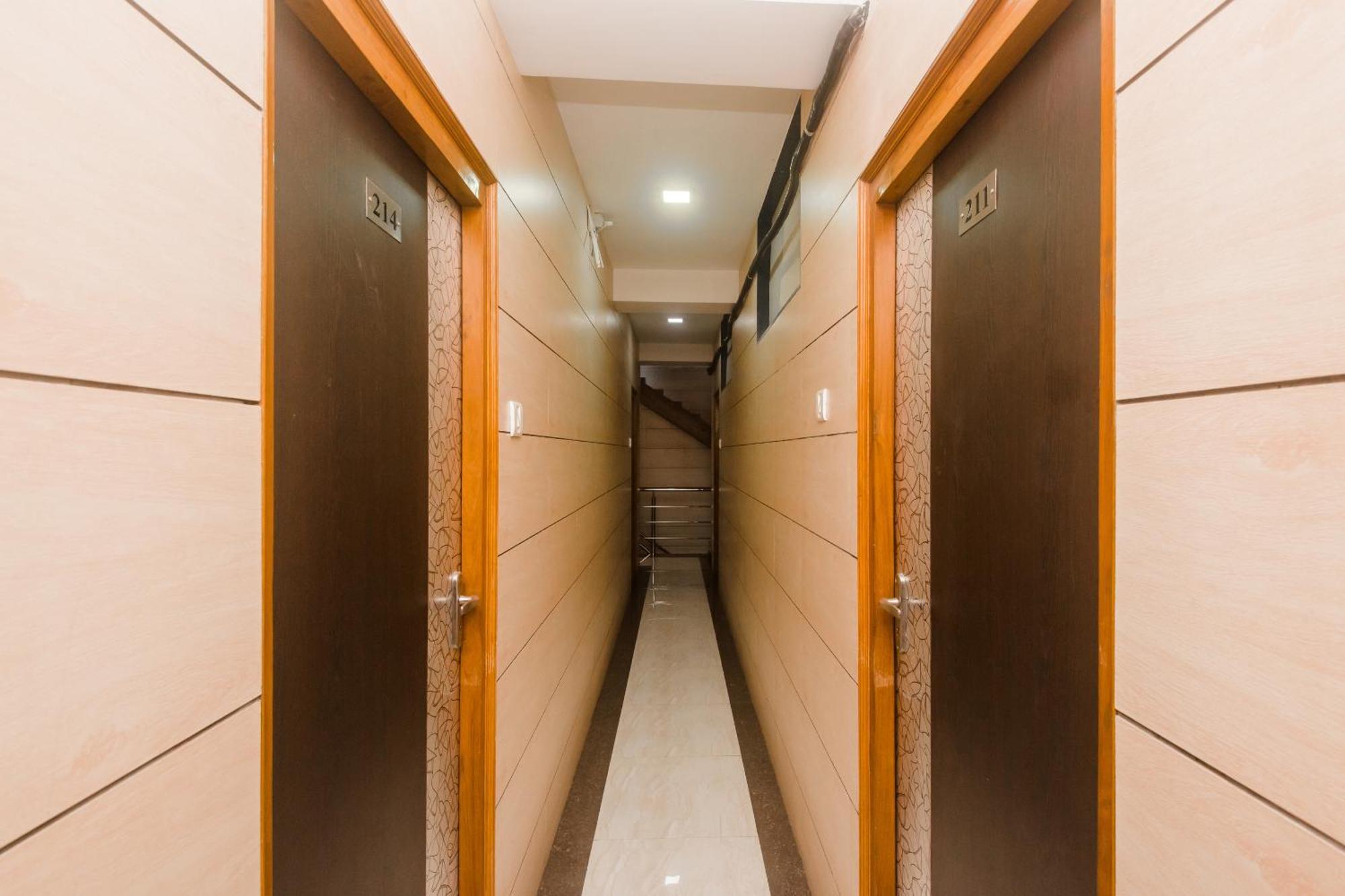 Hotel O Kamal Βομβάη Εξωτερικό φωτογραφία