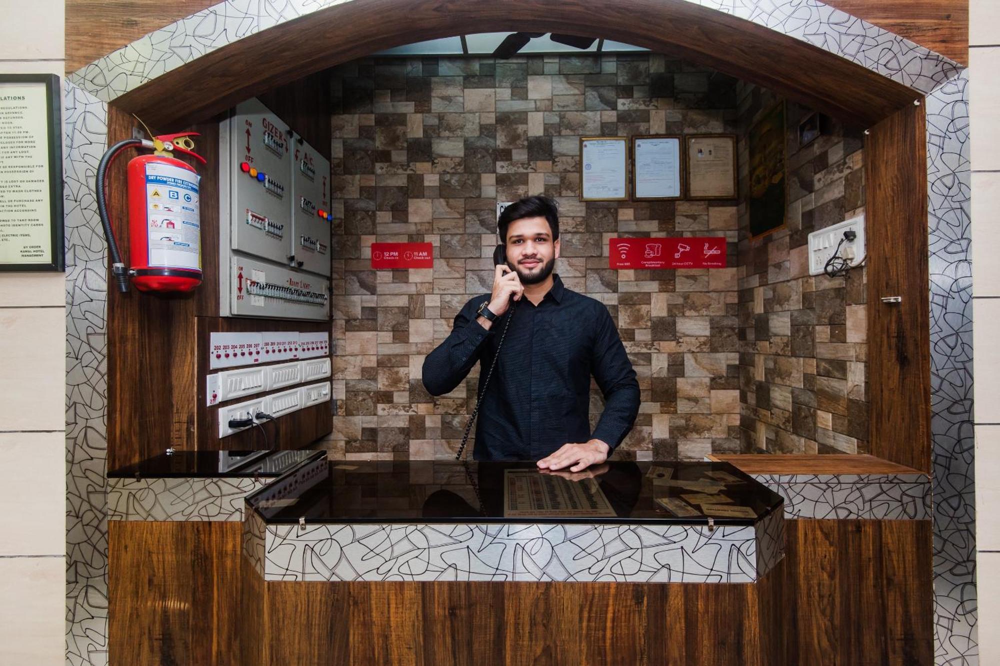 Hotel O Kamal Βομβάη Εξωτερικό φωτογραφία